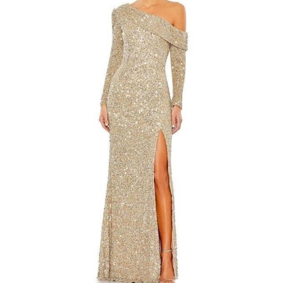 Mac Duggal | 5449 Sequined One Shoulder Evening Gown In Shimmering Gold Size 6 - Picture 12 of 12